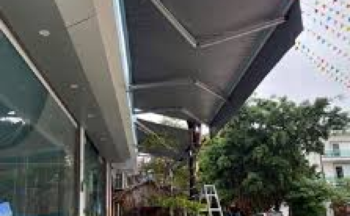 thi công mái hiên trảng dài 